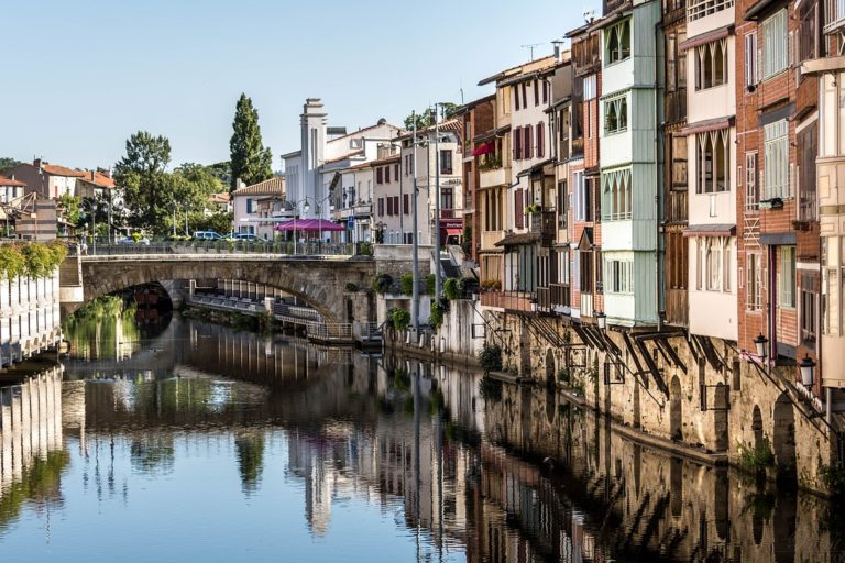 castres-g3bd6f0ce8_1280